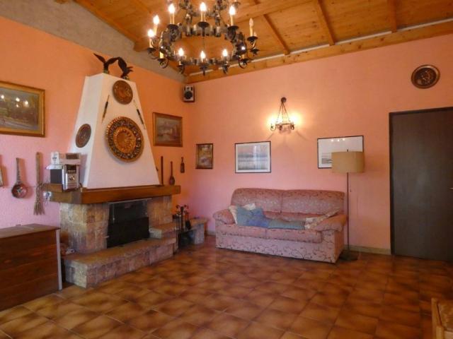 Villa Indipendente in vendita a Val Polcevera, Serra Riccò