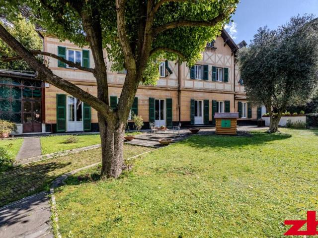 Villa Indipendente in vendita a Medio Levante, Serra Riccò