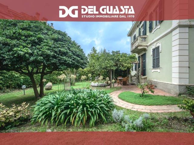 Villa Indipendente in vendita a Quinto al Mare, Serra Riccò