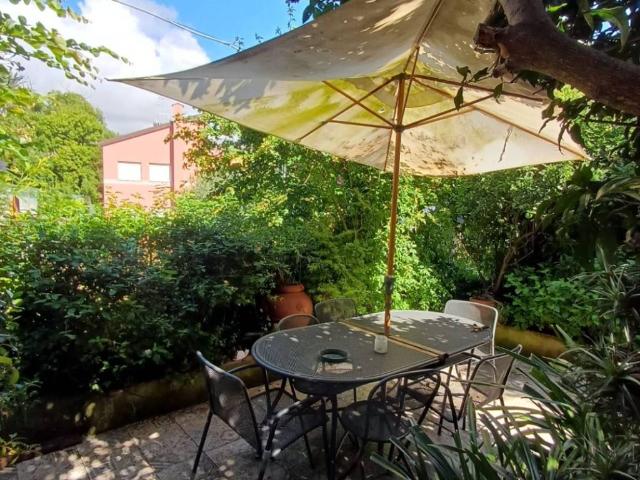 Villa Indipendente in vendita a Ponente, Serra Riccò