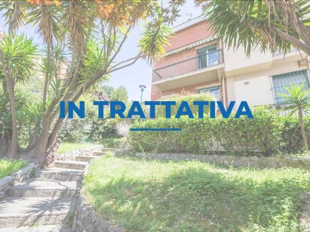 Villa Indipendente in vendita a Val Polcevera, Serra Riccò