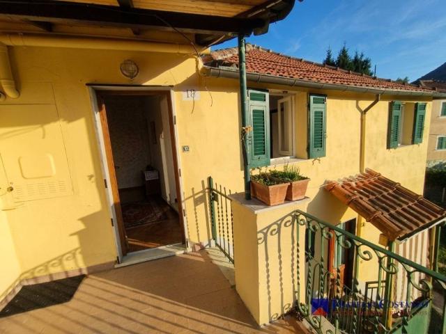 Villa Indipendente in vendita a Località Pedevilla, Genova