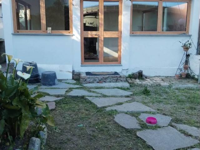 Villa Indipendente in vendita a Val Polcevera, Serra Riccò