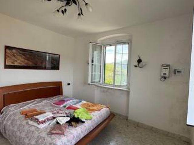 Villa Indipendente in vendita a Serino, Genova