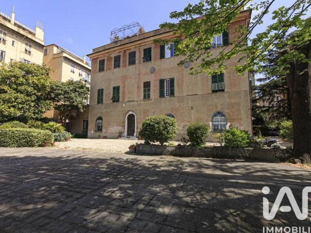 Villa Indipendente in vendita a Bassa Val Bisagno, Serra Riccò