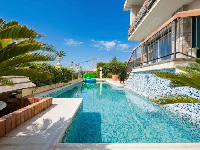Casa in vendita a Levante, Serra Riccò