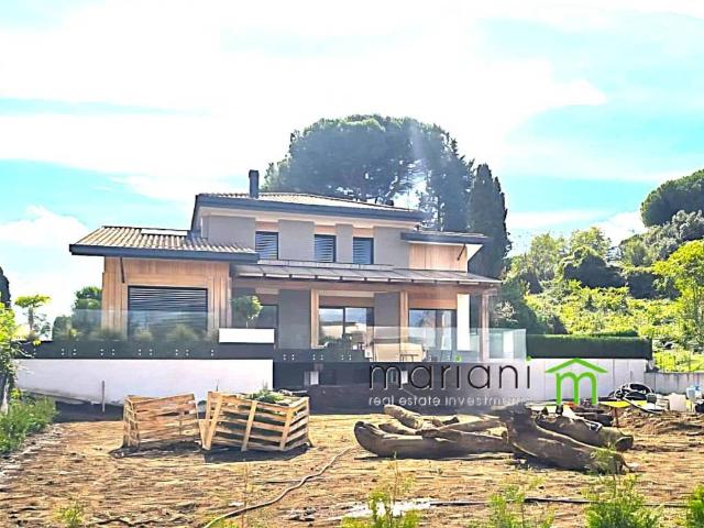 Villa Indipendente in vendita a Roma Capitale, Lazio