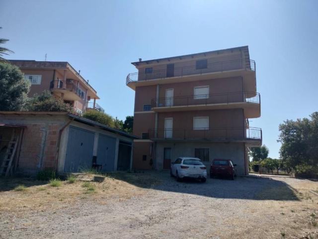 Appartamento in vendita a Calabria, Reggio Calabria