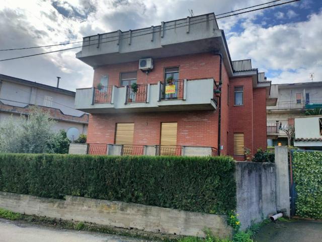 Appartamento in vendita a Calabria, Reggio Calabria