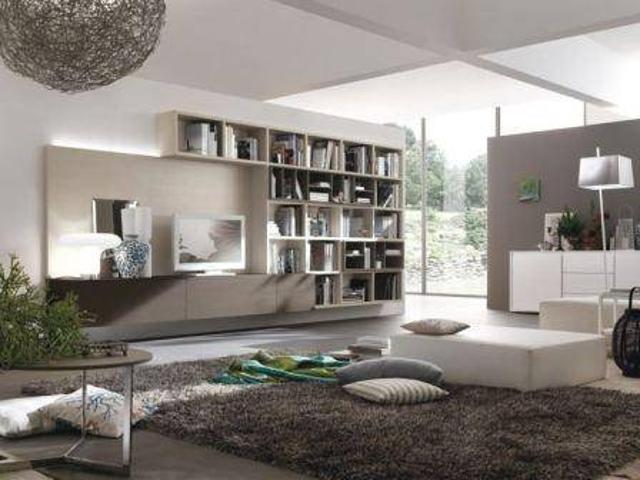 Villa Indipendente in vendita a Gerenzano, Lombardia