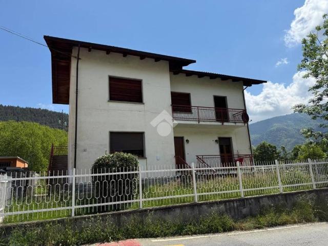 Villa Indipendente in vendita a Unione Montana di Comuni delle Valli di Lanzo, Ceronda e Casternone, Piemonte