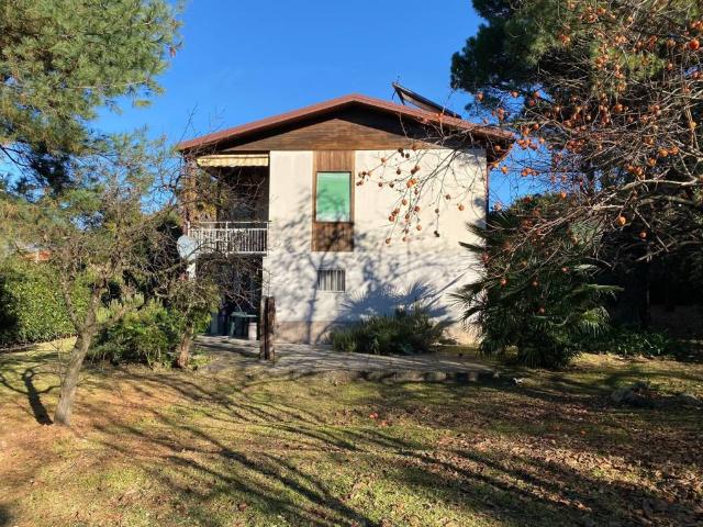 Villa Indipendente in vendita a Comunità Montana Valli del Verbano, Germignaga