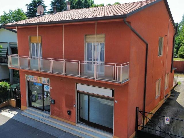 Villa Indipendente in vendita a Gessate, Lombardia