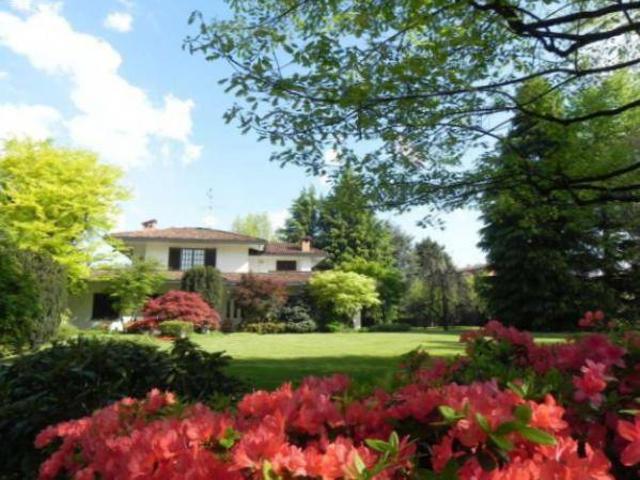 Villa Indipendente in vendita a Gessate, Lombardia