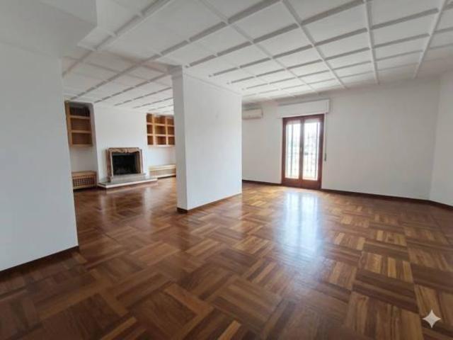 Villa Indipendente in vendita a Gessate, Lombardia