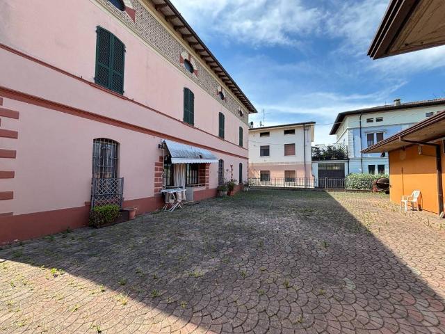 Villa Indipendente in vendita a Ghedi, Lombardia