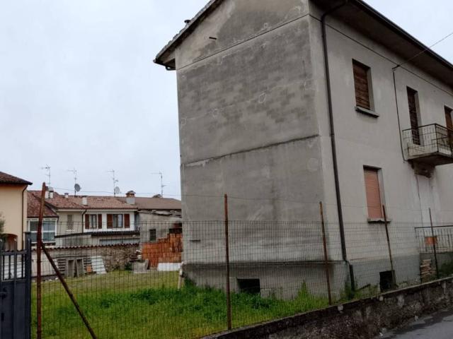 Villa Indipendente in vendita a Ghedi, Lombardia