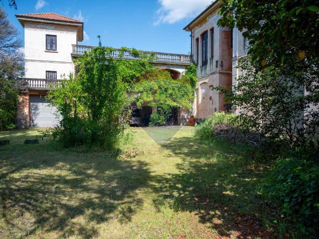 Villa Indipendente in vendita a Piemonte, Novara