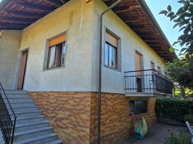 Villa Indipendente in vendita a Piemonte, Novara
