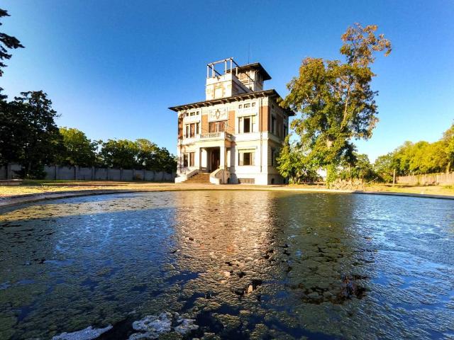 Villa Indipendente in vendita a Piemonte, Vercelli