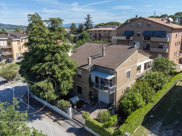 Villa Indipendente in vendita a Giano Dell'umbria, Umbria