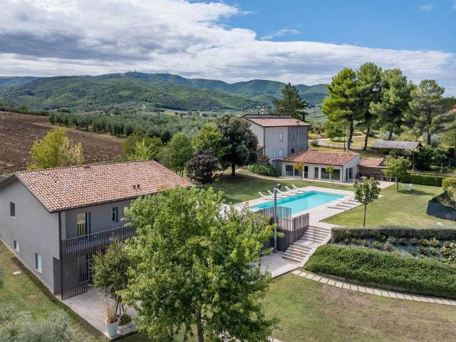 Villa Indipendente in vendita a Giano Dell'umbria, Umbria