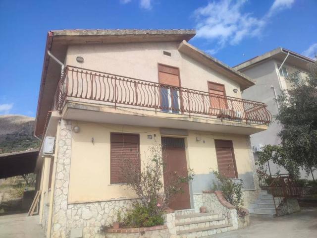 Villa Indipendente in vendita a Giardinello, Sicilia
