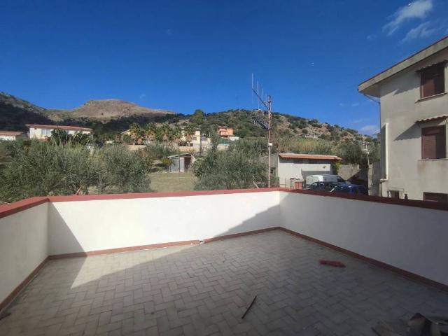 Villa Indipendente in vendita a Giardinello, Palermo