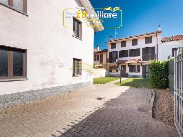 Villa Indipendente in vendita a Piemonte, Alessandria