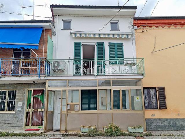 Villa Indipendente in vendita a Piemonte, Alessandria