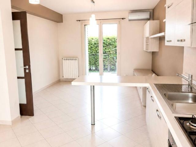 Villa Indipendente in vendita a Giarre, Sicilia