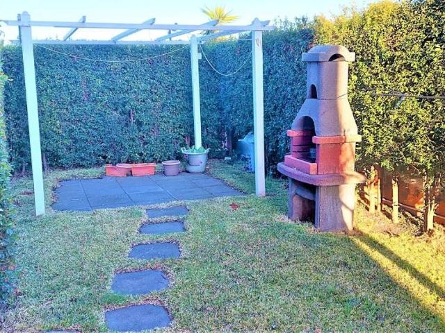 Villa Indipendente in vendita a Giarre, Sicilia