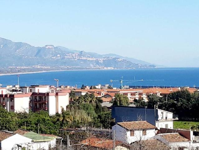 Villa Indipendente in vendita a Giarre, Sicilia