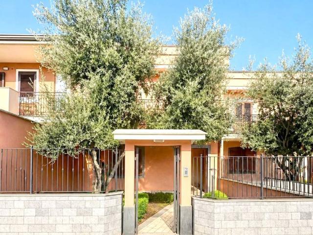 Villa Indipendente in vendita a Giarre, Sicilia