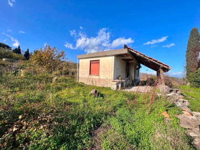 Villa Indipendente in vendita a Sciara, Giarre