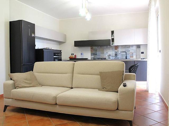 Villa Indipendente in vendita a Macchia, Giarre