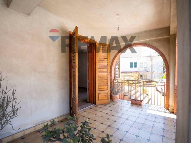 Villa Indipendente in vendita a Giarre, Sicilia