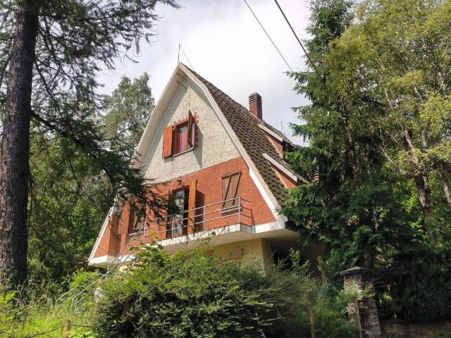 Villa Indipendente in vendita a Alpe Colombino, Piemonte