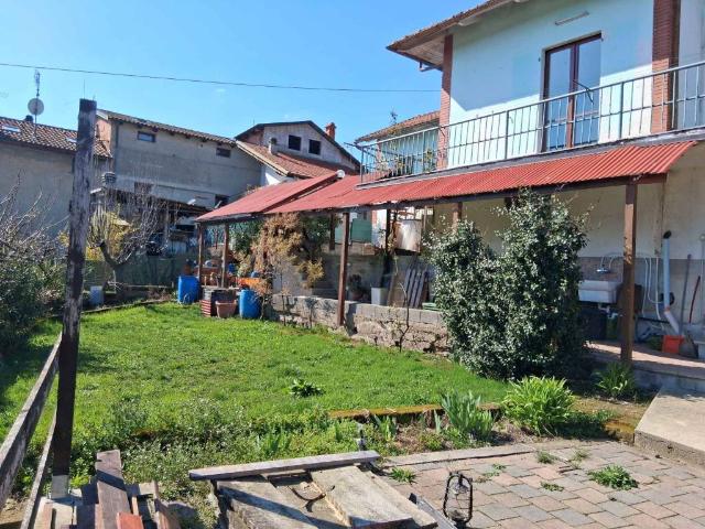 Villa Indipendente in vendita a Sala, Piemonte