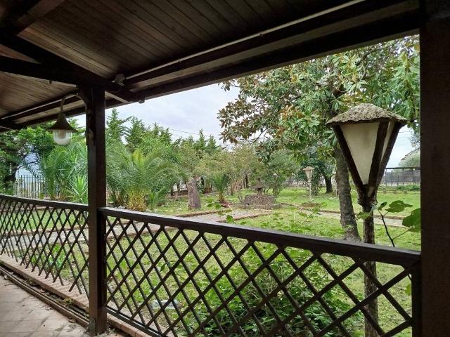 Villa Indipendente in vendita a Giffoni Sei Casali, Campania
