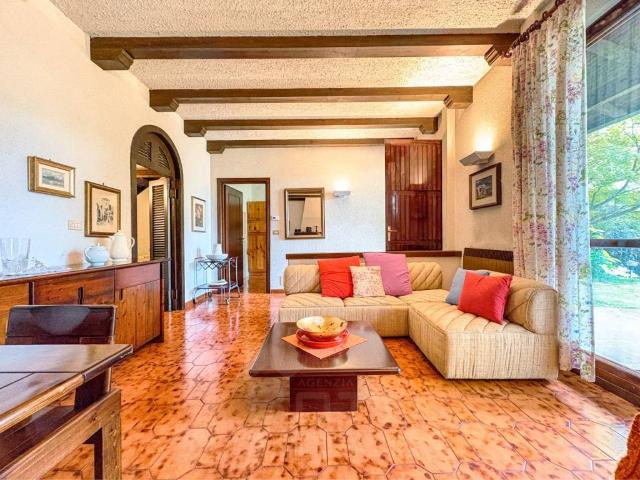 Villa Indipendente in vendita a La Parüsciola, Piemonte