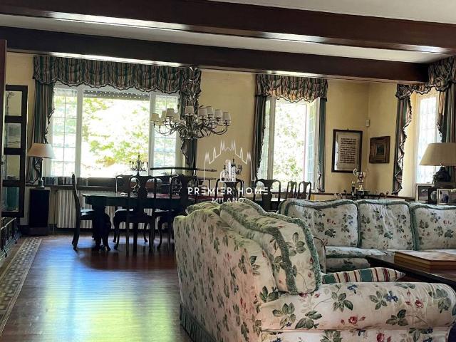 Villa Indipendente in vendita a Levo, Stresa