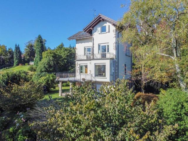 Villa Indipendente in vendita a Gignese, Verbano-Cusio-Ossola