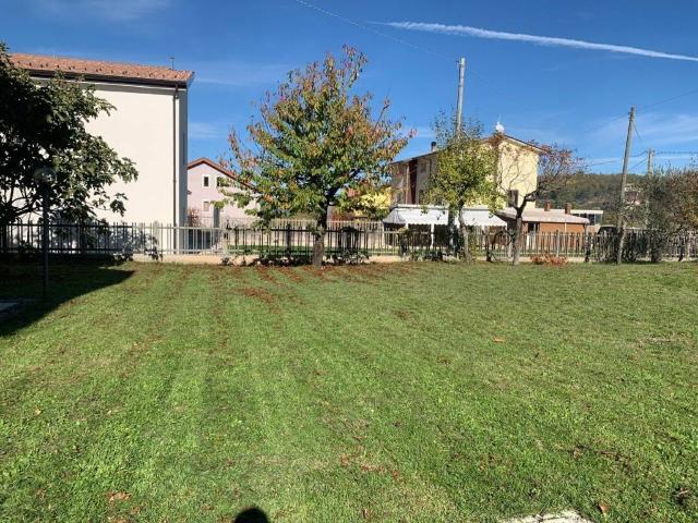 Villa Indipendente in vendita a Gildone, Molise