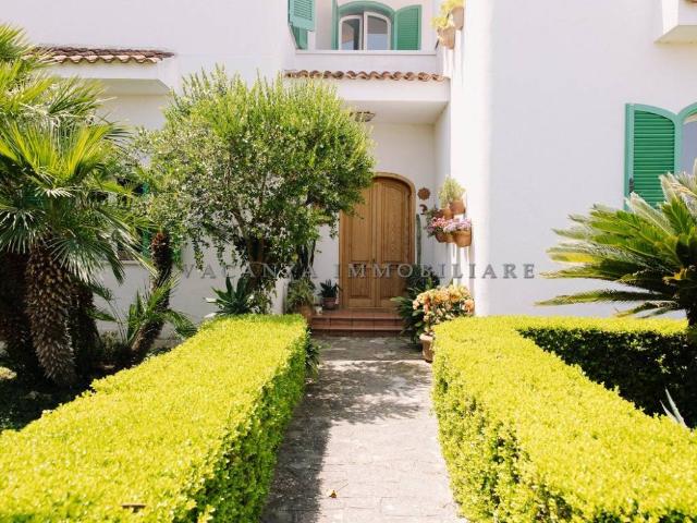 Villa Indipendente in vendita a Puglia, Taranto