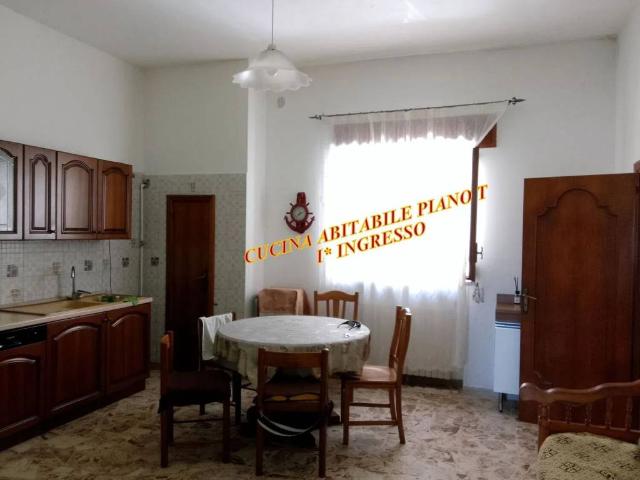 Villa Indipendente in vendita a Ginosa, Taranto