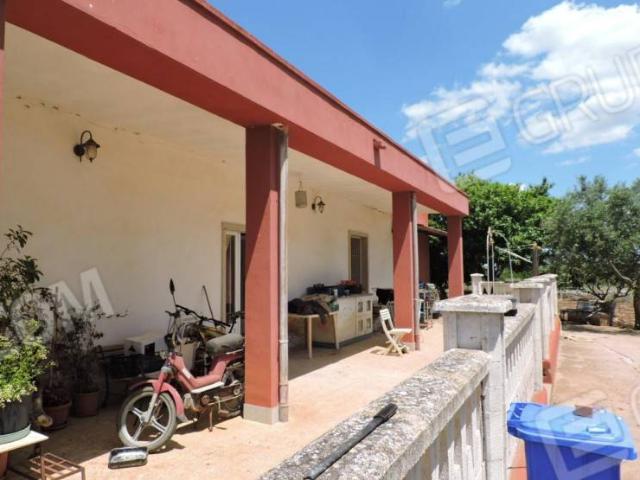 Villa Indipendente in vendita a Puglia, Bari