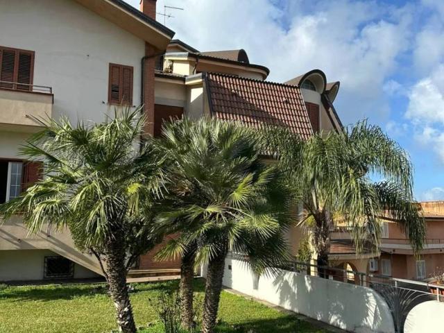 Villa Indipendente in vendita a Calabria, Reggio Calabria