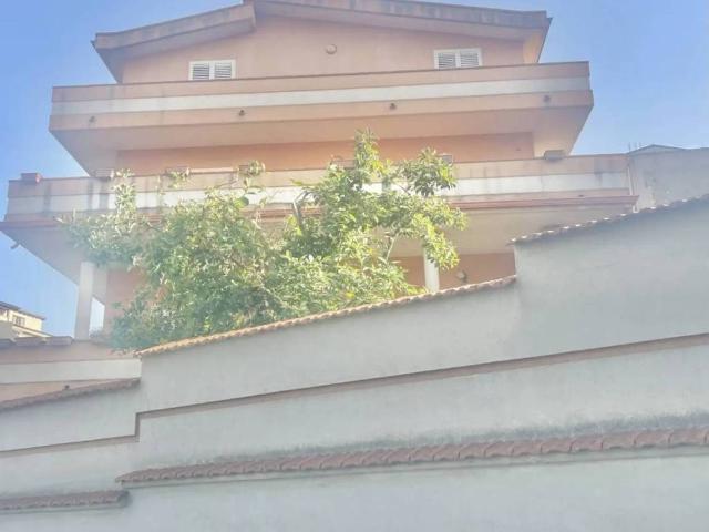 Villa Indipendente in vendita a Calabria, Reggio Calabria