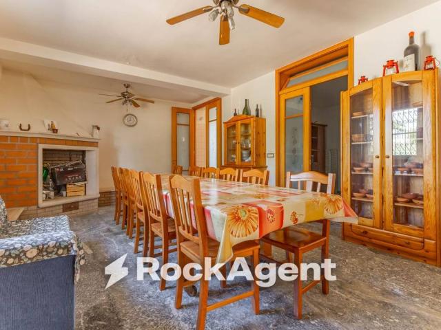 Villa Indipendente in vendita a Puglia, Bari